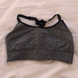 sports bra